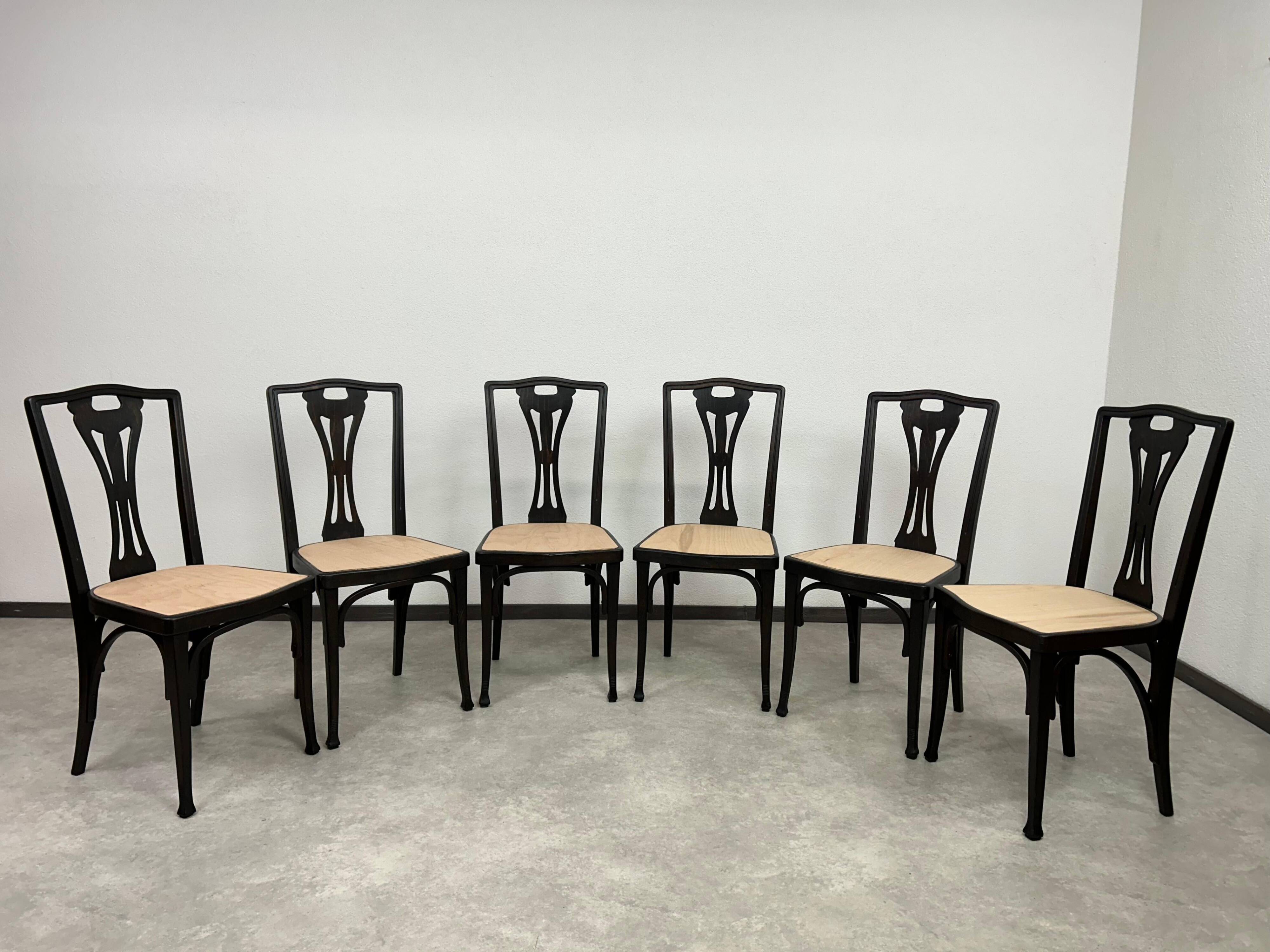 Set of 6 dining chairs no.319 by J&J Kohn
