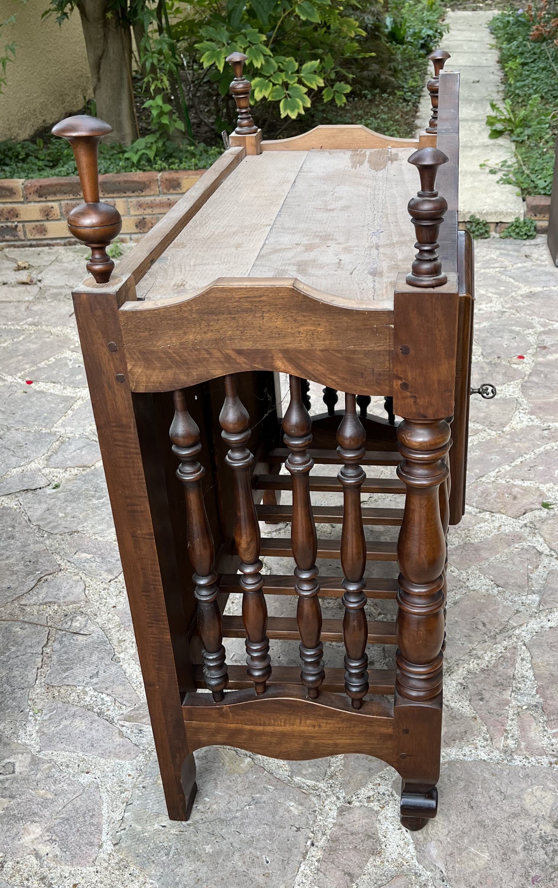 Provençal panetière