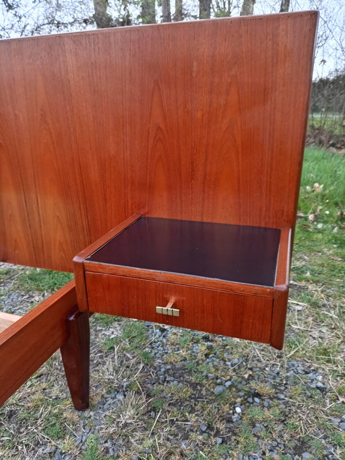 Scandinavian vintage bed