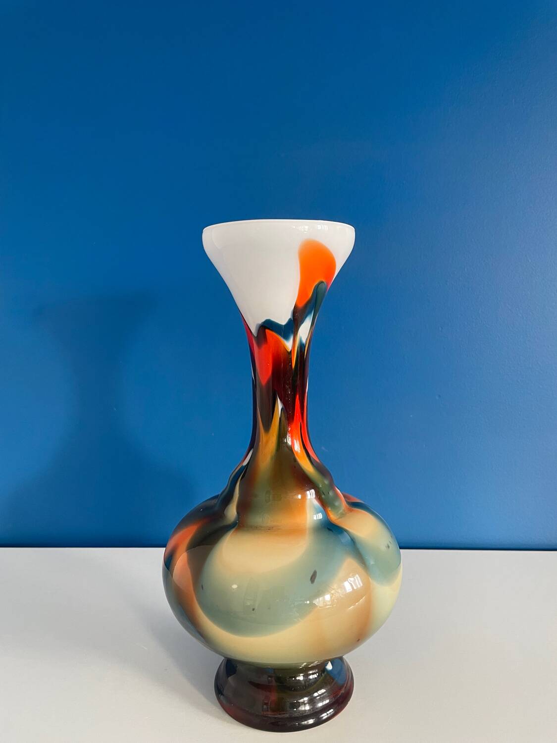 Vase opaline orange marron
