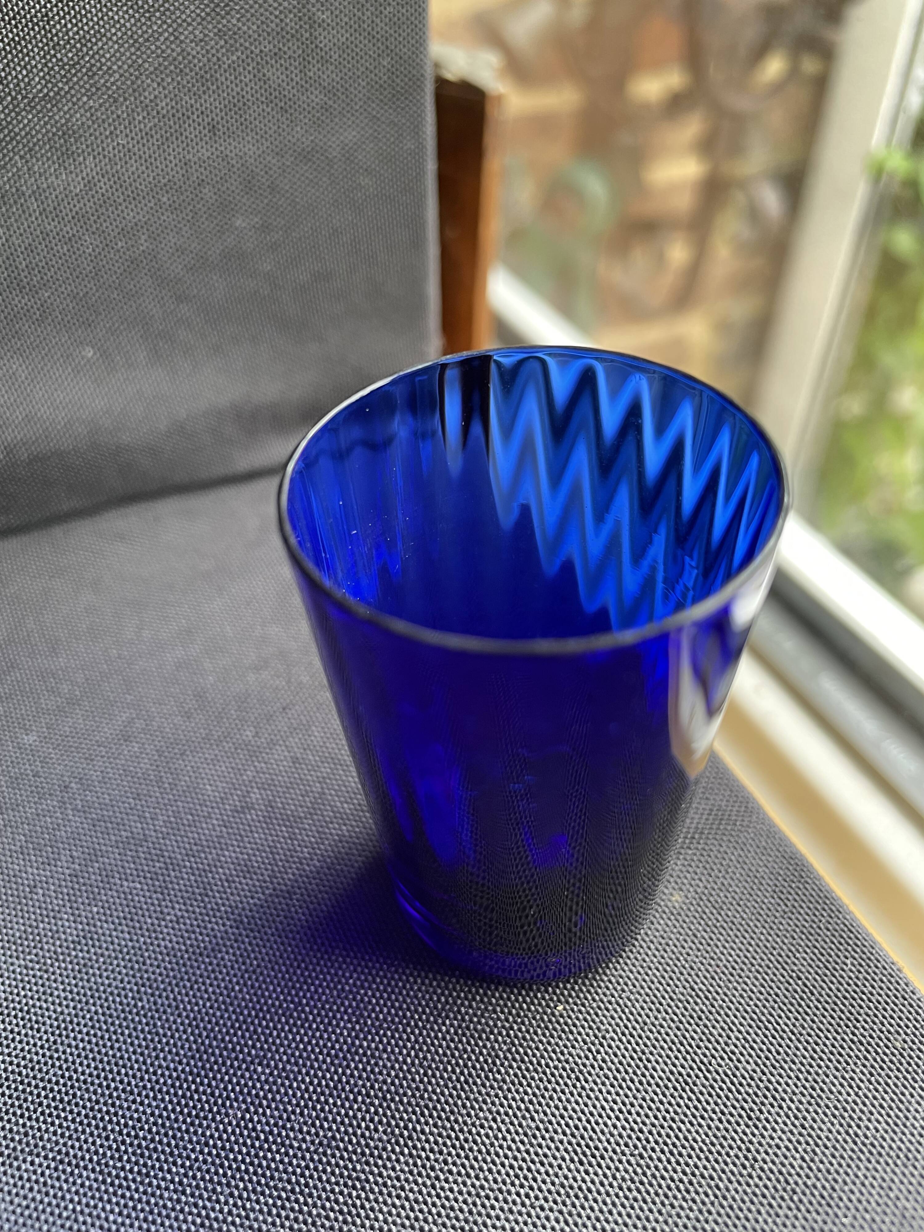 Blue liqueur glass set