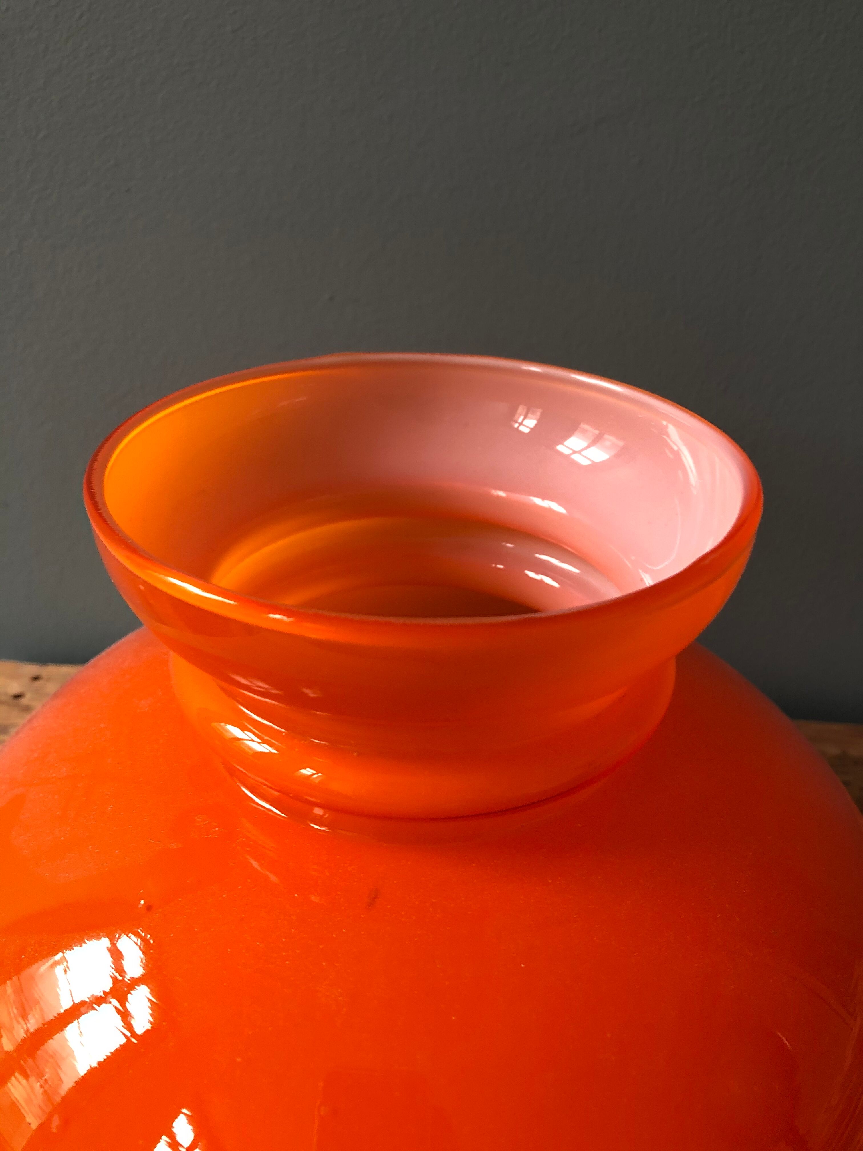 Vintage orange opaline suspension