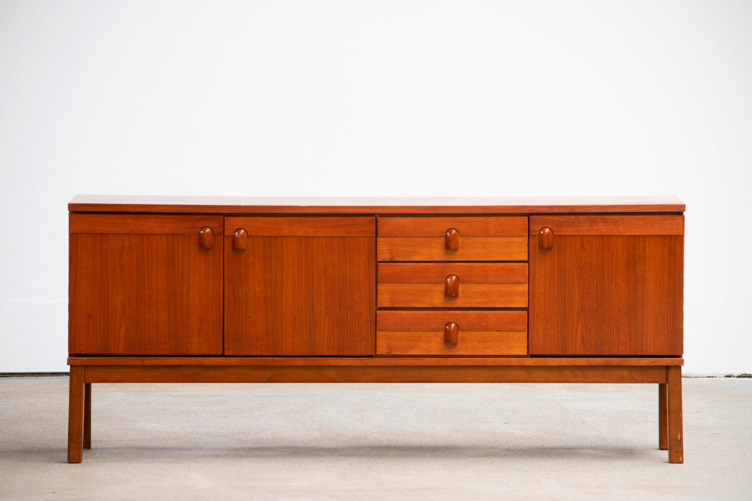 Enfilade scandinave vintage 1960
