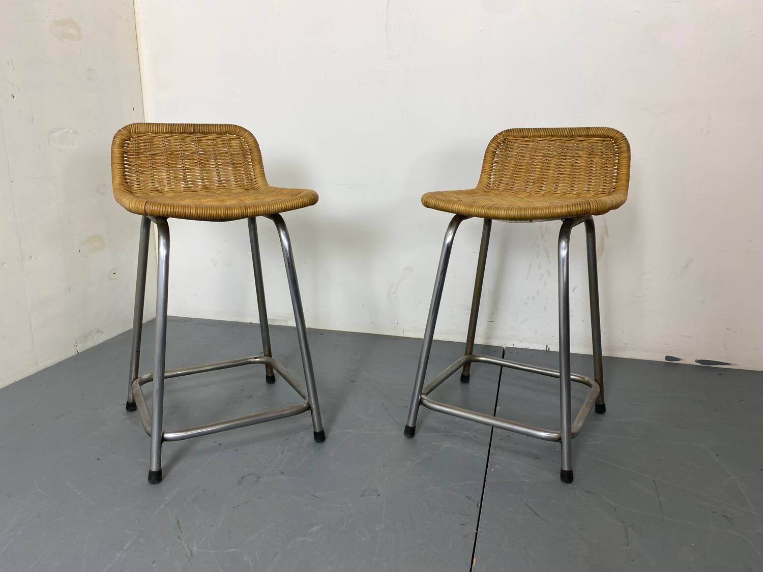 Tabourets Vintage en Acier et Rotin Dirk Van Sliedregt, 1960s, Set de 2