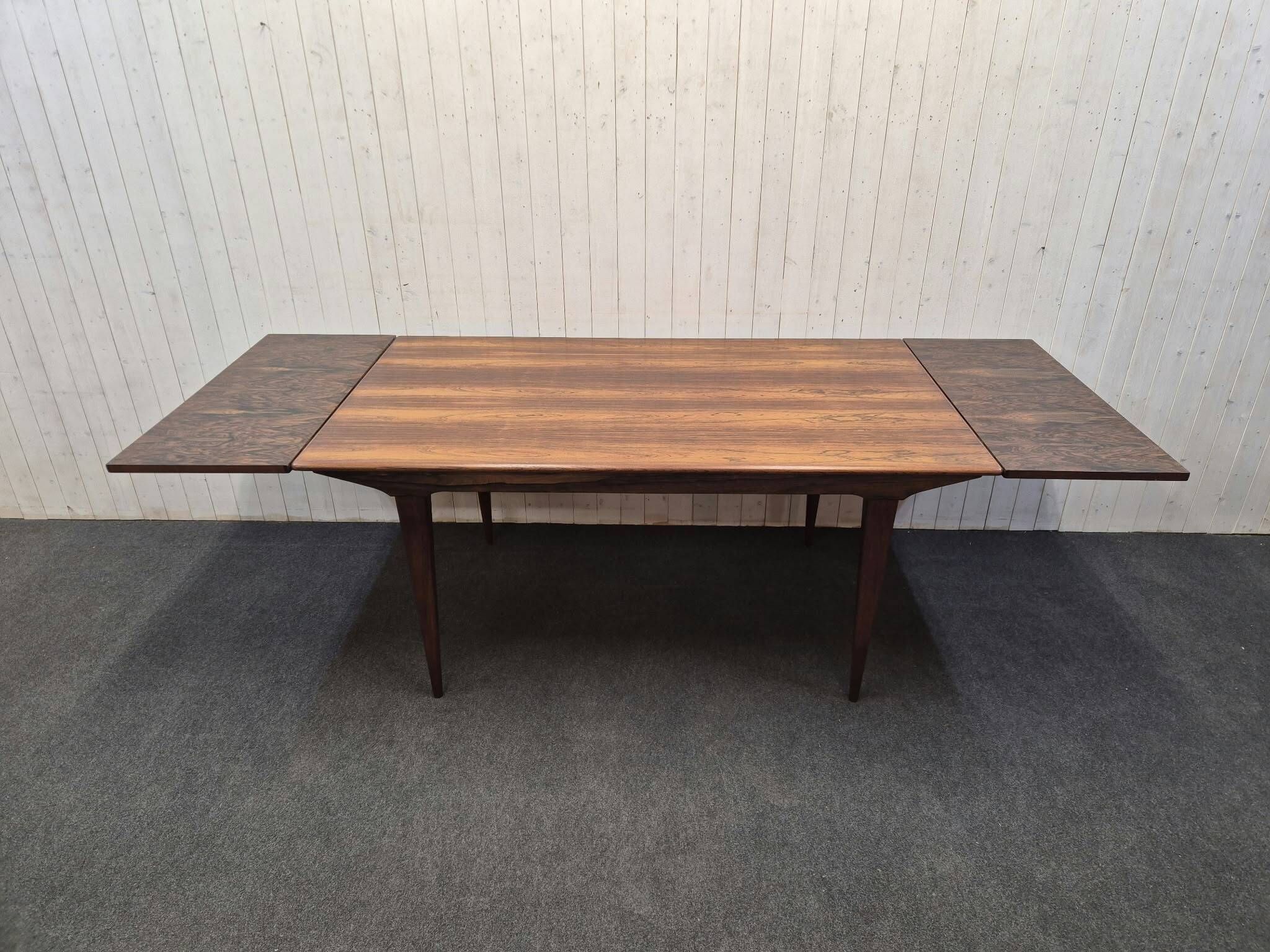 Scandinavian rosewood table malora