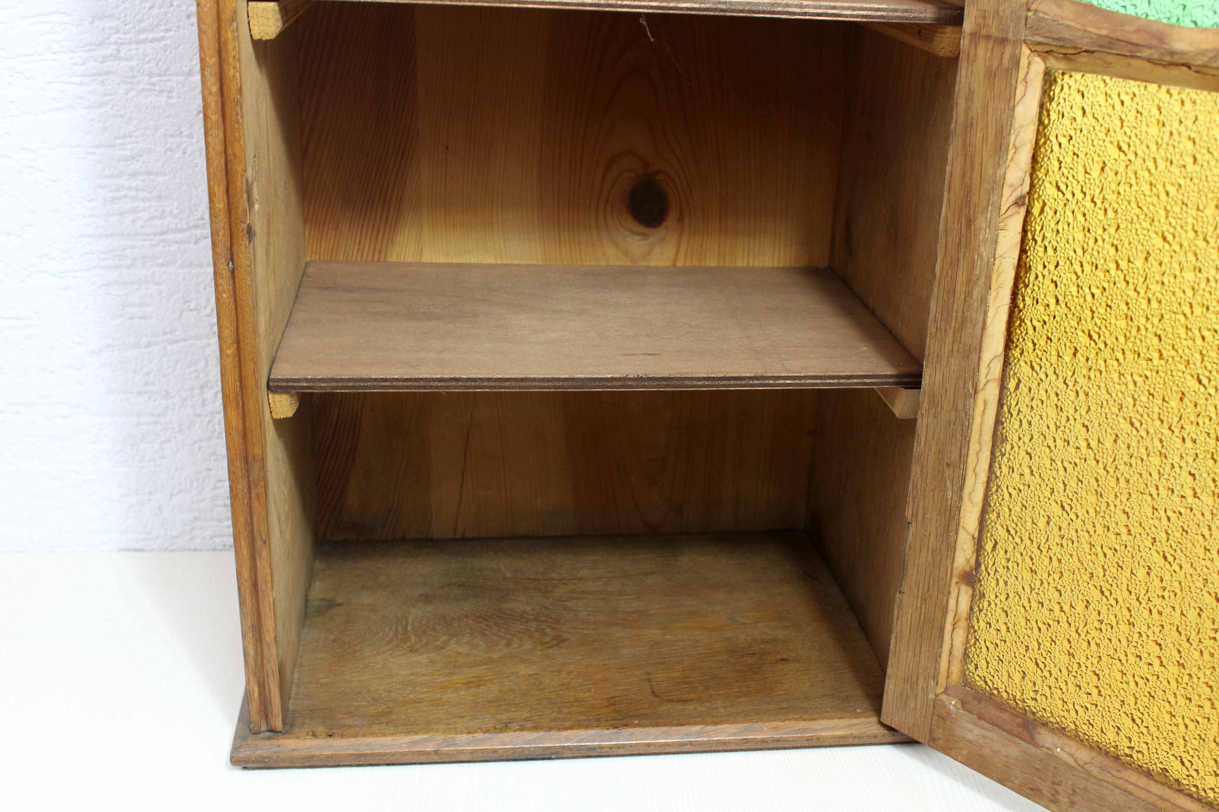 Art Deco display case in solid wood and glass, 1930s
