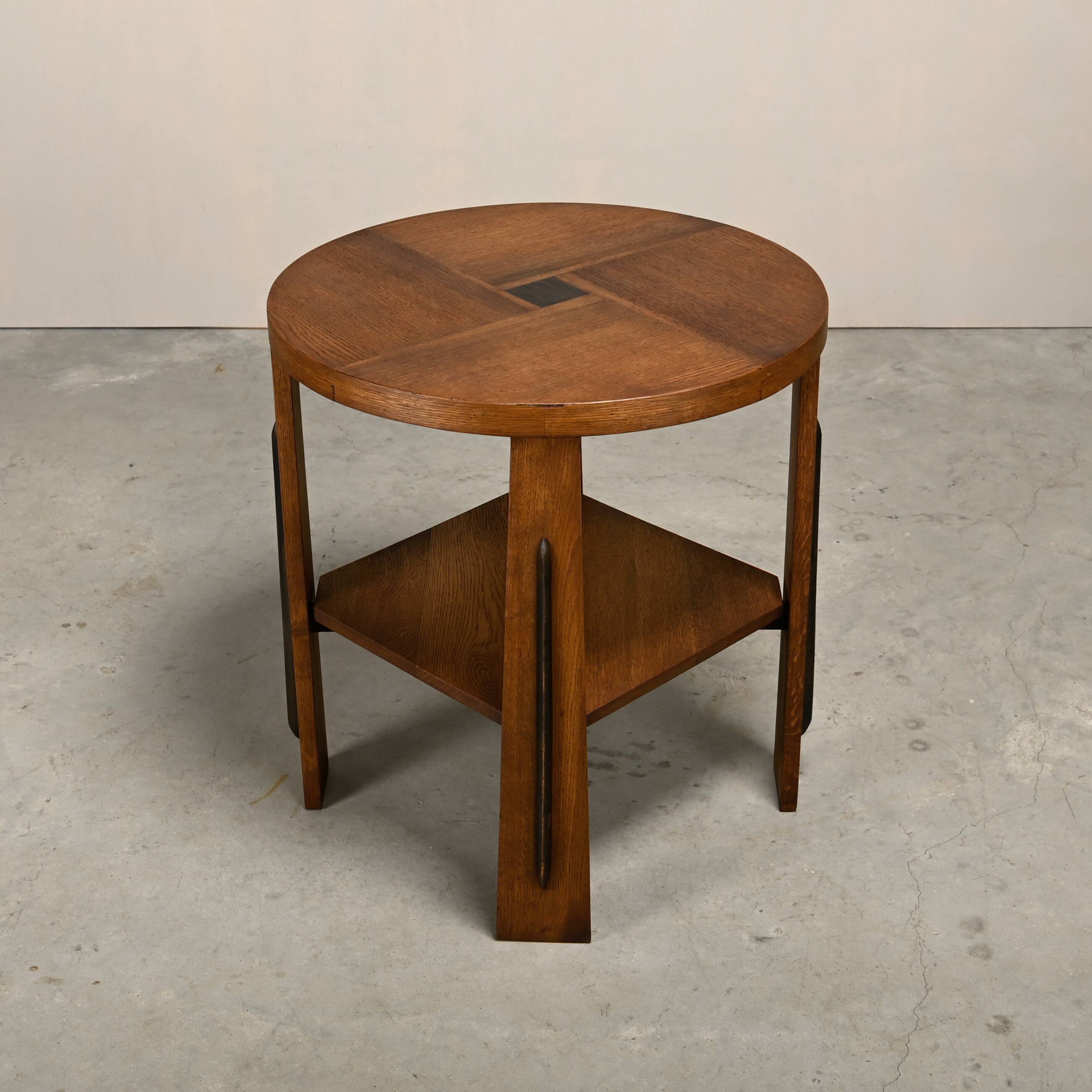 Dutch Art Deco Modernist Amsterdam School side table in Oak square inlay