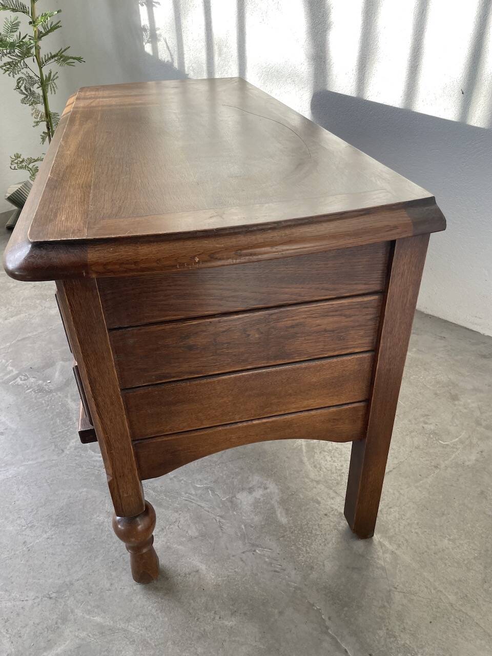 Guillerme and Chambron oak chest of drawers