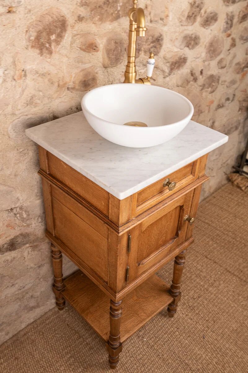 Washbasin / vanity unit in solid oak and white marble