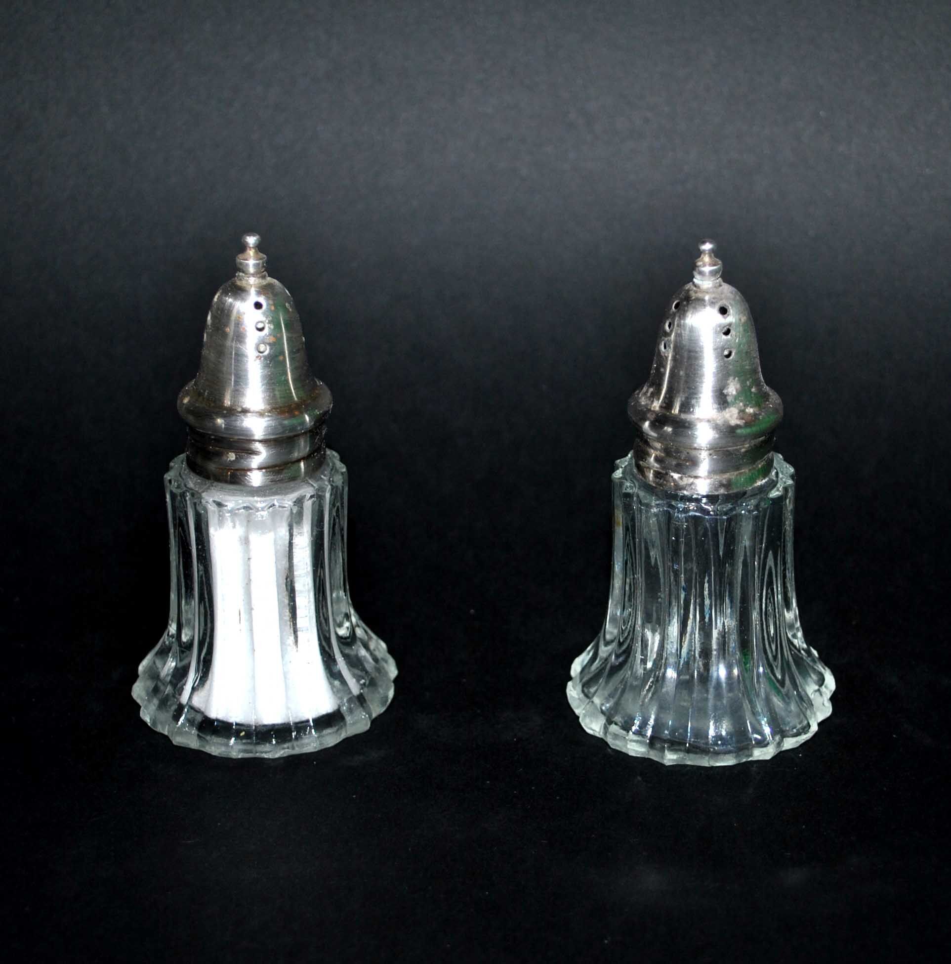 Vintage molded glass and silver metal salt shakers - salt pepper BISTROT