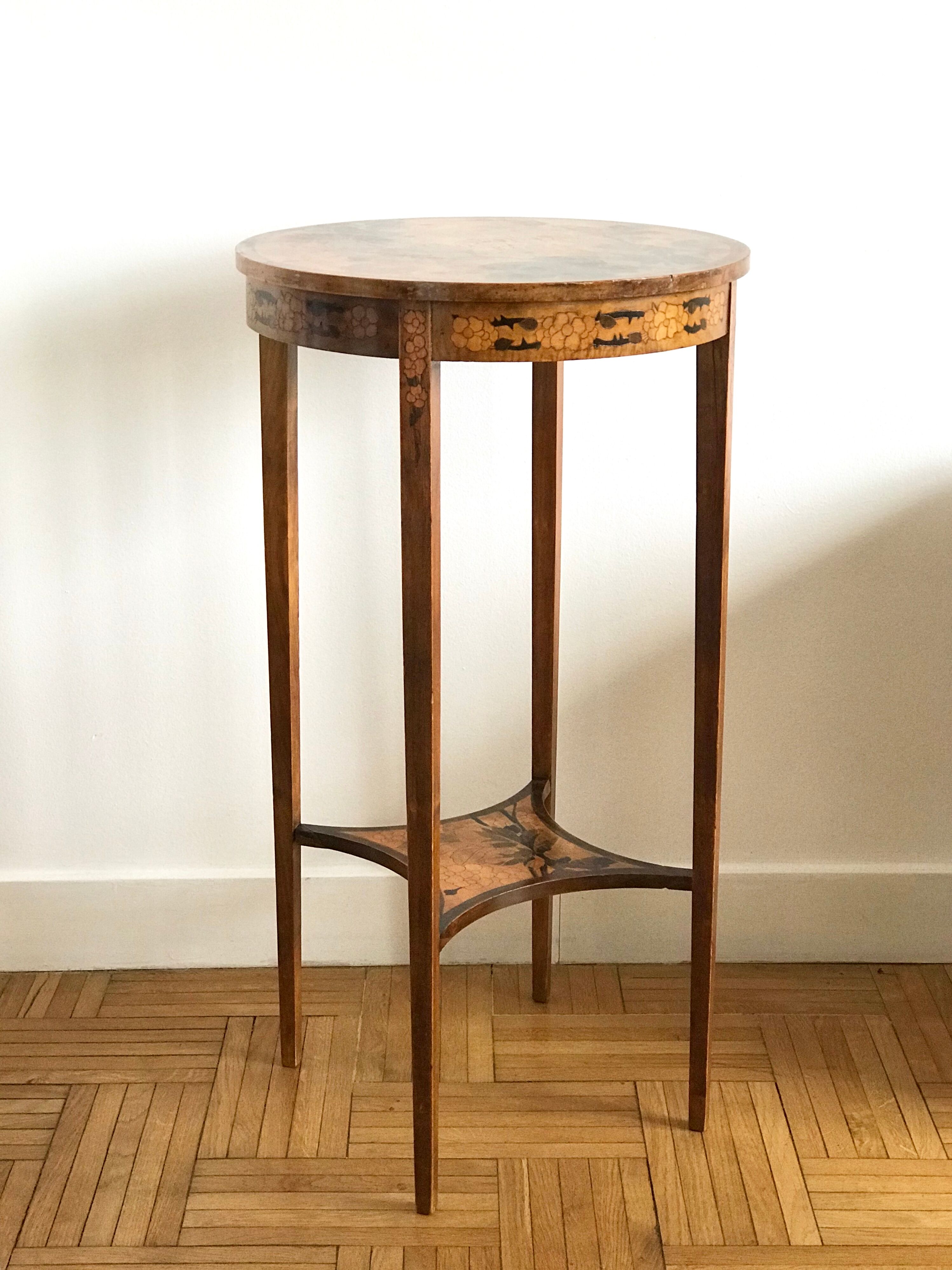 Table haute sellette art déco