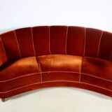 Art deco cabinetmaker banana sofa, 1940s