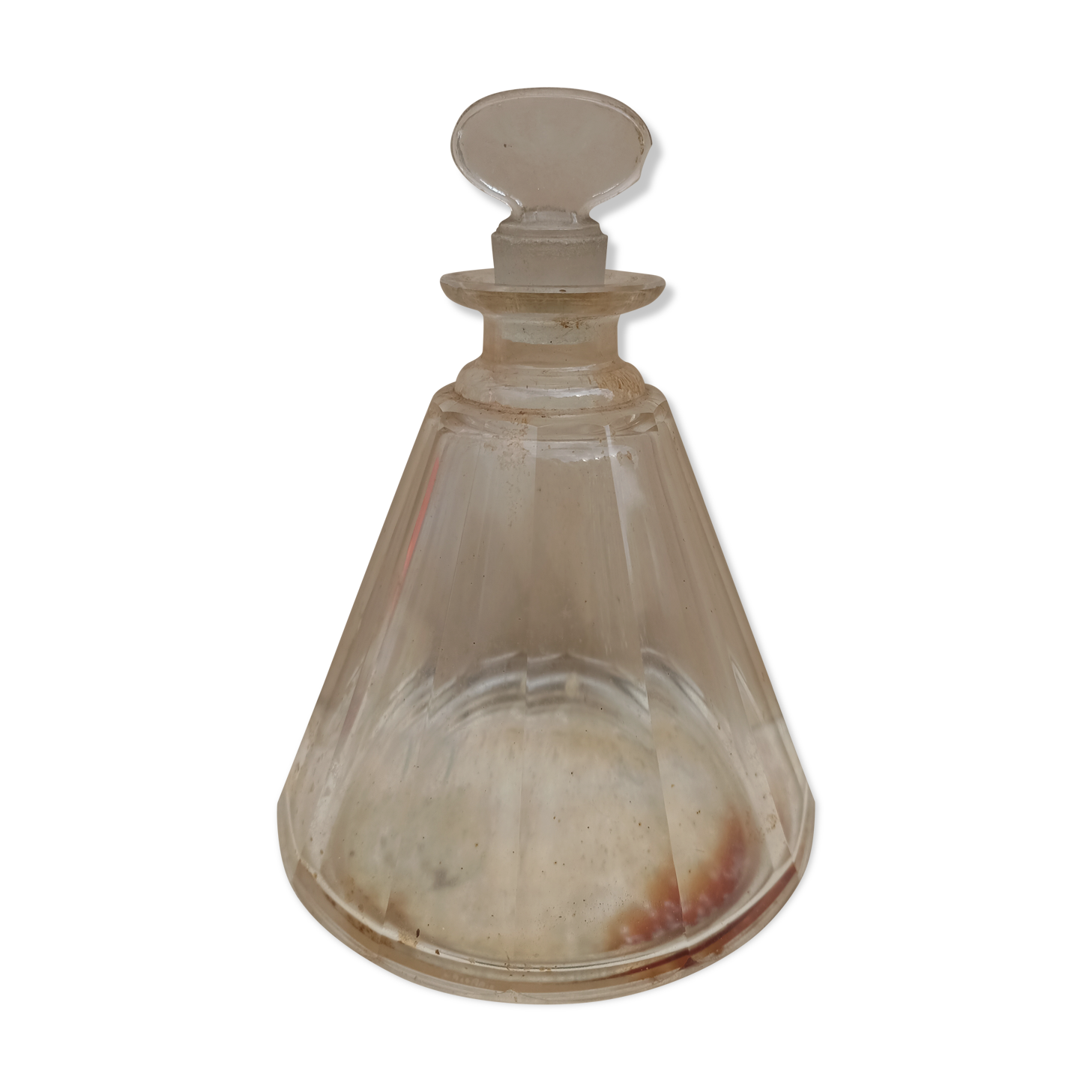 Conical glass decanter with cap