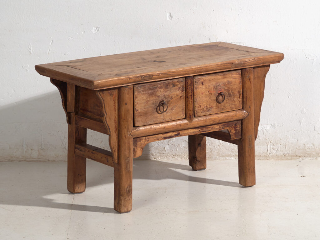 Shanxi console in elm with drawers – China, circa 1930