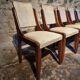 Ensemble de 5 chaises de salle à manger françaises mid-century en noyer avec revêtement taupe clair – années 1950