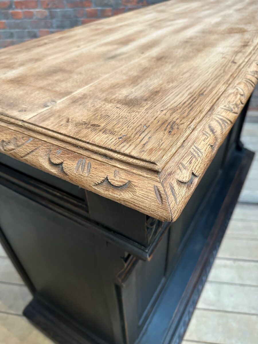 Comptoir en chêne début XXème