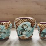 Vases plants in ancient dabbling