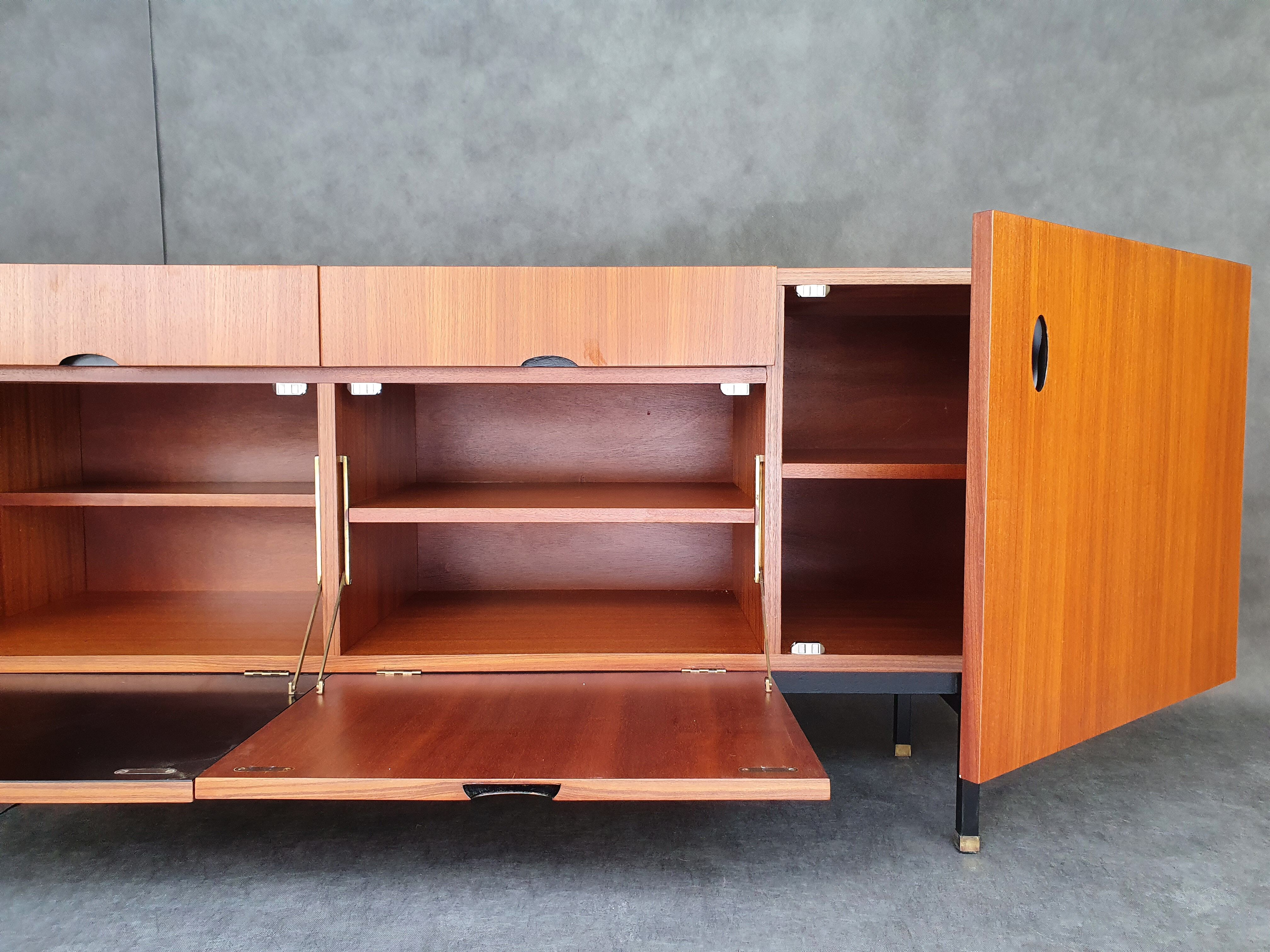 Minimalist mahogany veneer row by Paul Geoffroy 1960s