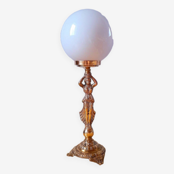 Lampe art déco en opaline et laiton