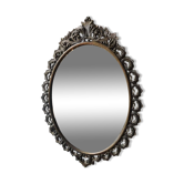 Oval mirror in Baroque/Louis XV style. In metal with bronze patina. Italy. Arabesque/Shell decoration. Dim 40 x 29 cm