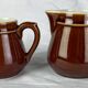 Lot 2 pots à lait en céramique