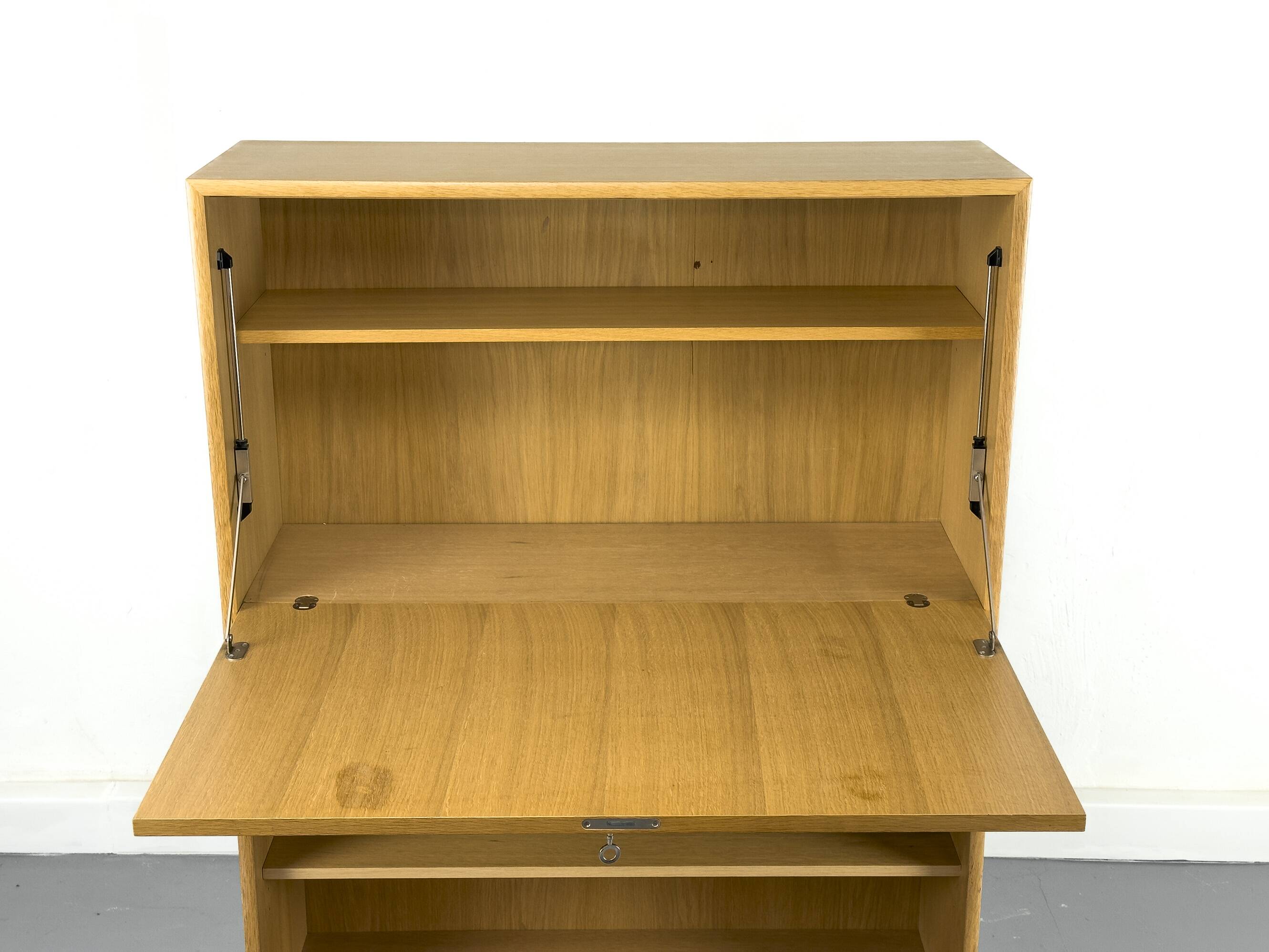 Cabinet en chêne de Wk Möbel, années 1970