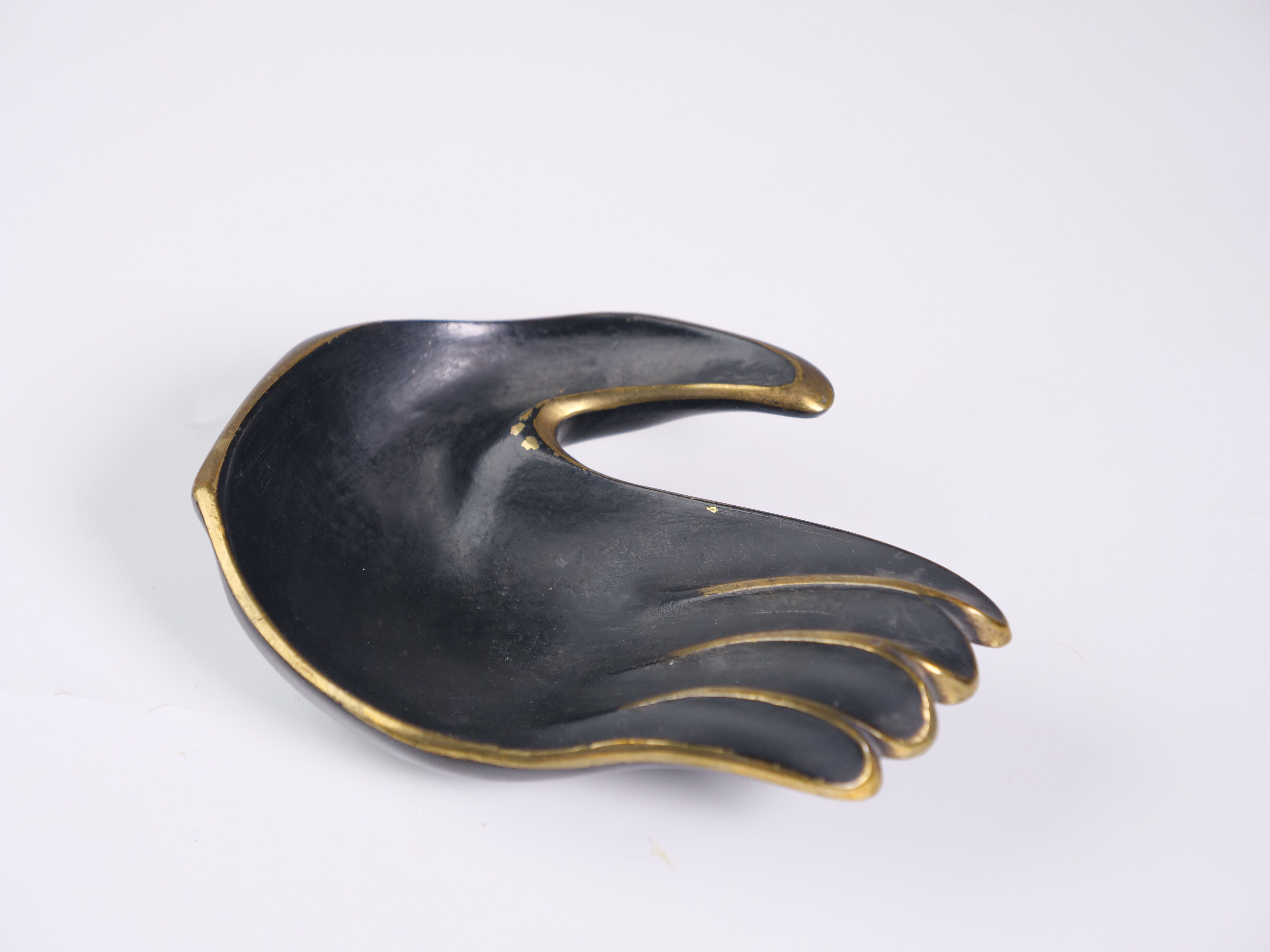 Empty pocket or ashtray in austrian design bronze
