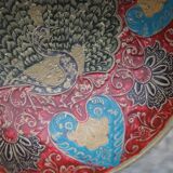 Decorative bowl in hammered brass, oriental style