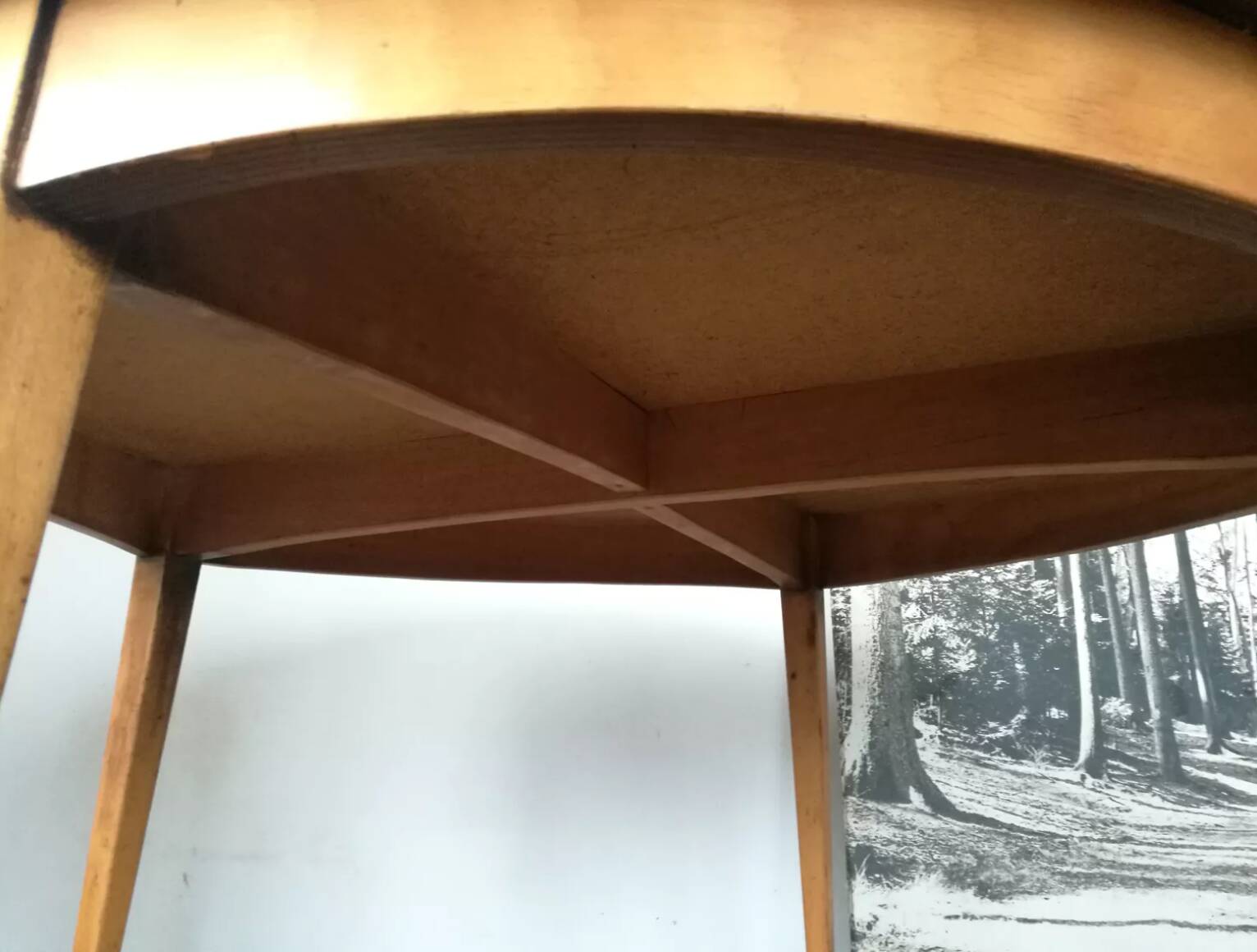 Table style scandinave bois et formica