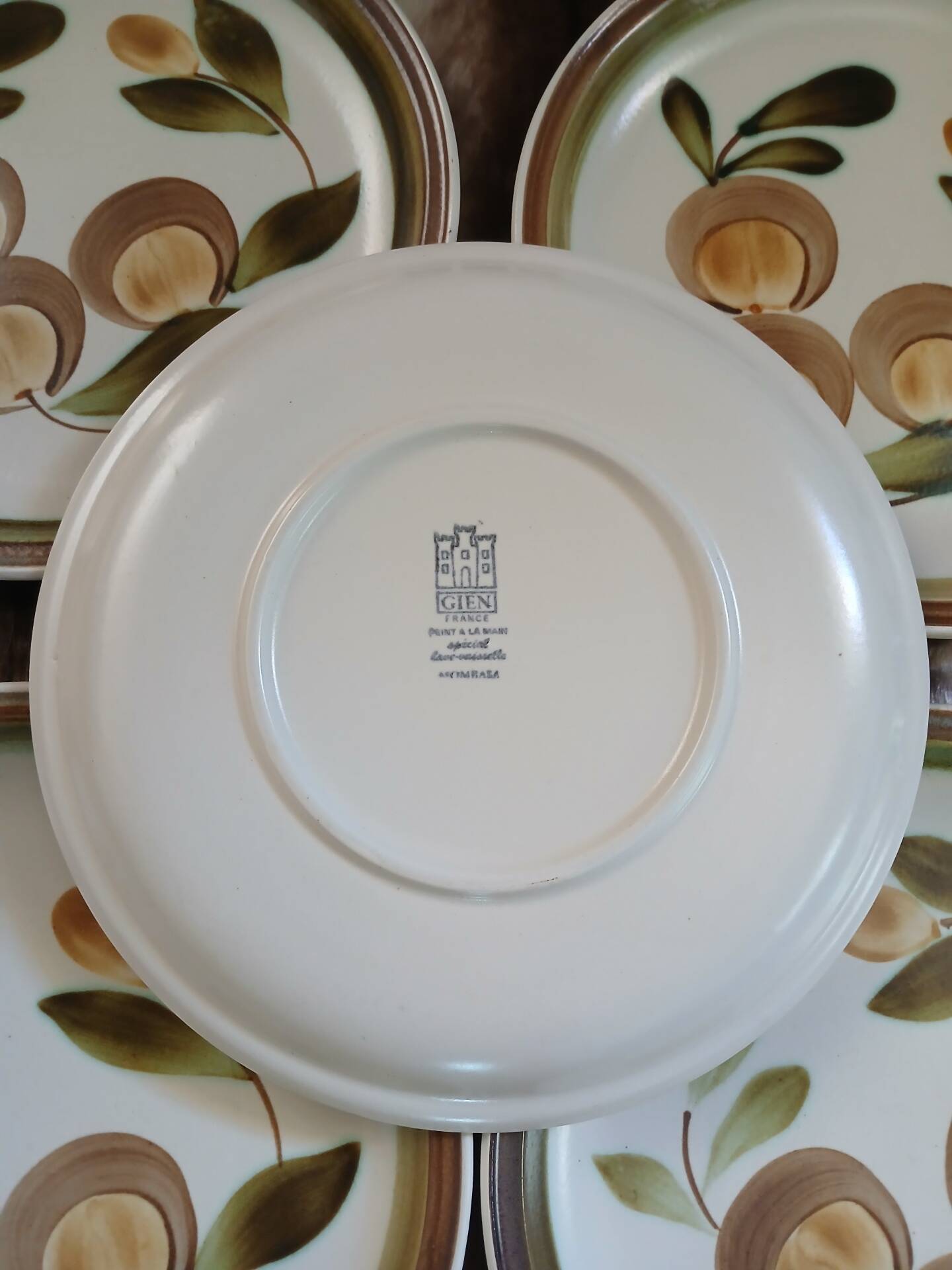 6 assiettes plates vintages Gien
