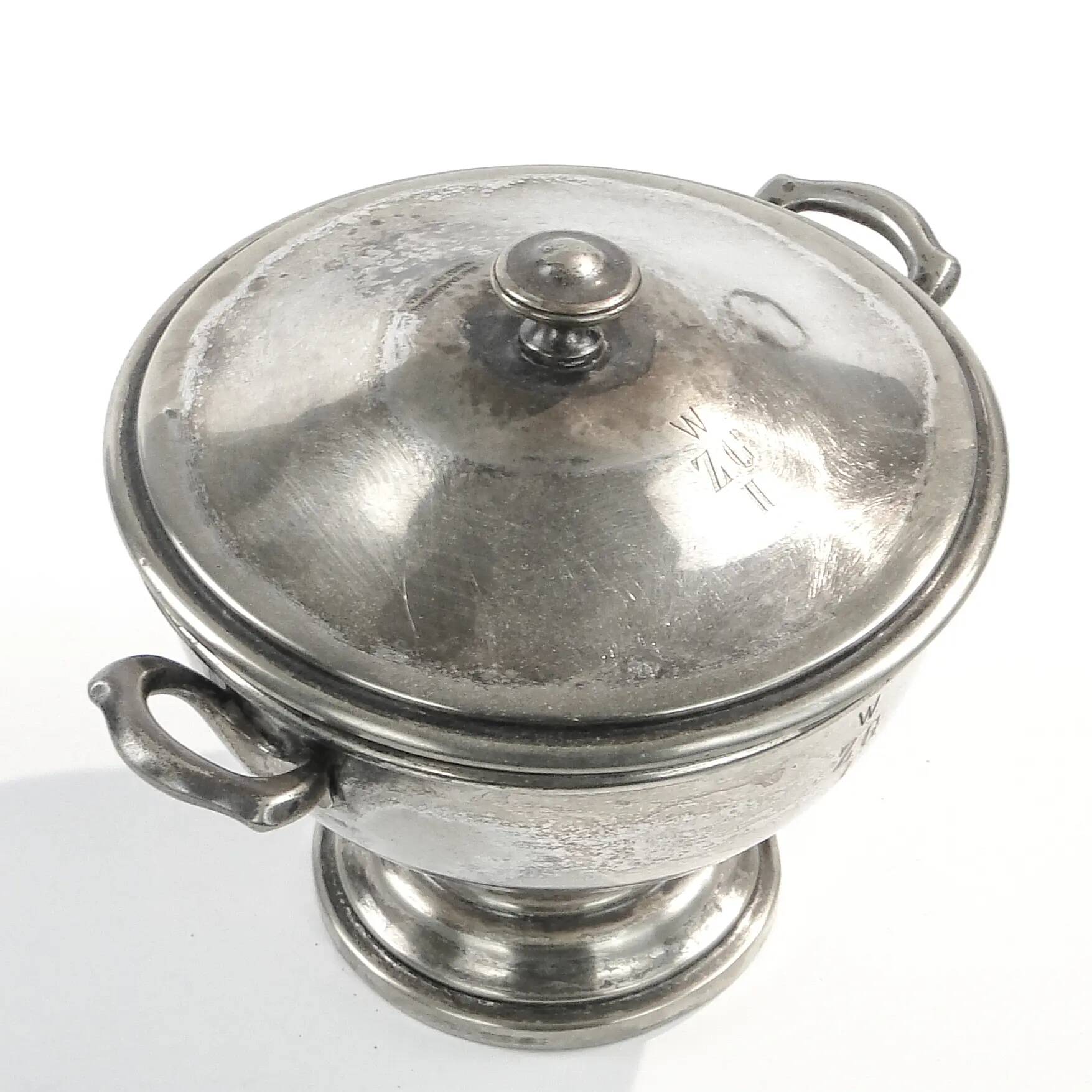 Soup tureen, Art Deco, silver-plated brass, Norblin, Poland, 1930s
