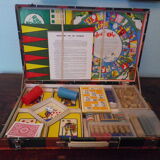 Old suitcase of board games, 7 games, - Rachez Paris -