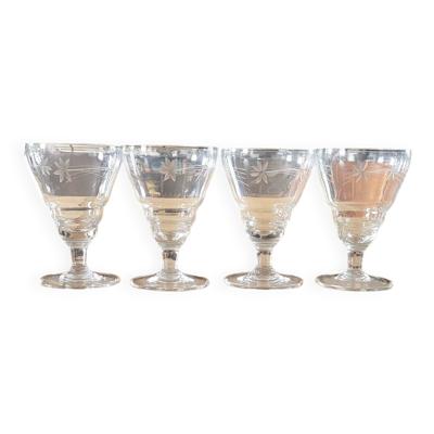 4 verres à pied Art Déco en verre gravé