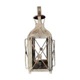 Lantern candle holder with glasses