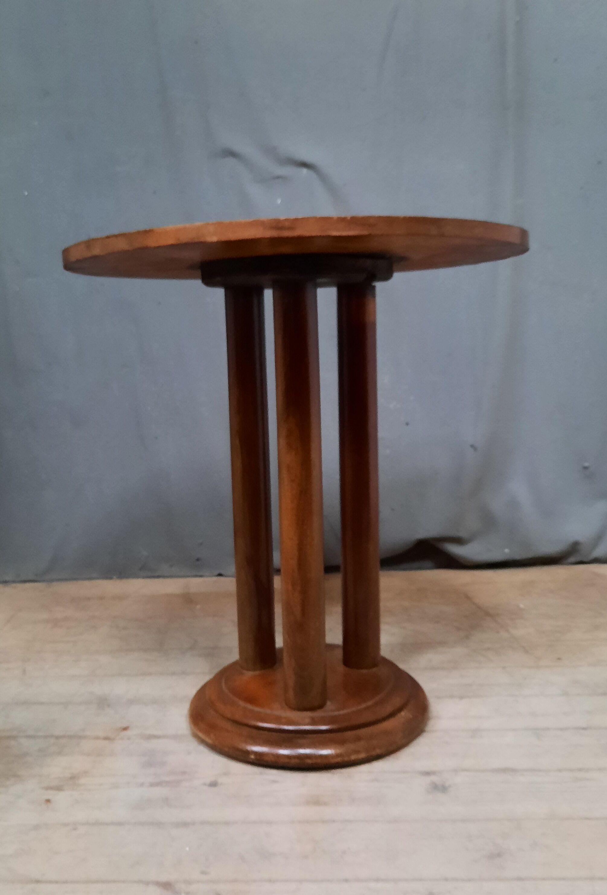 Gueridon of the 1930s