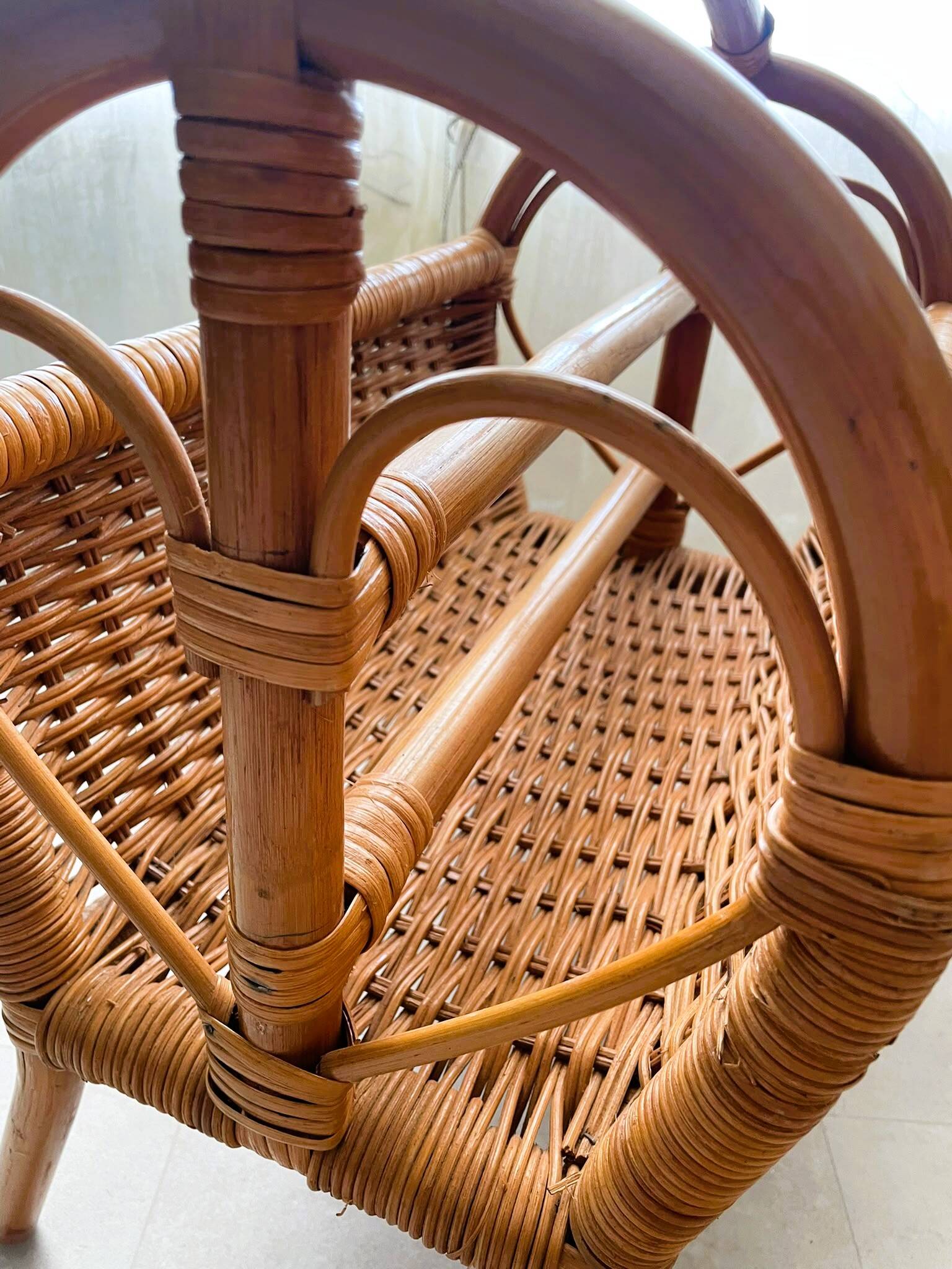 Panier / porte-revues rotin vintage