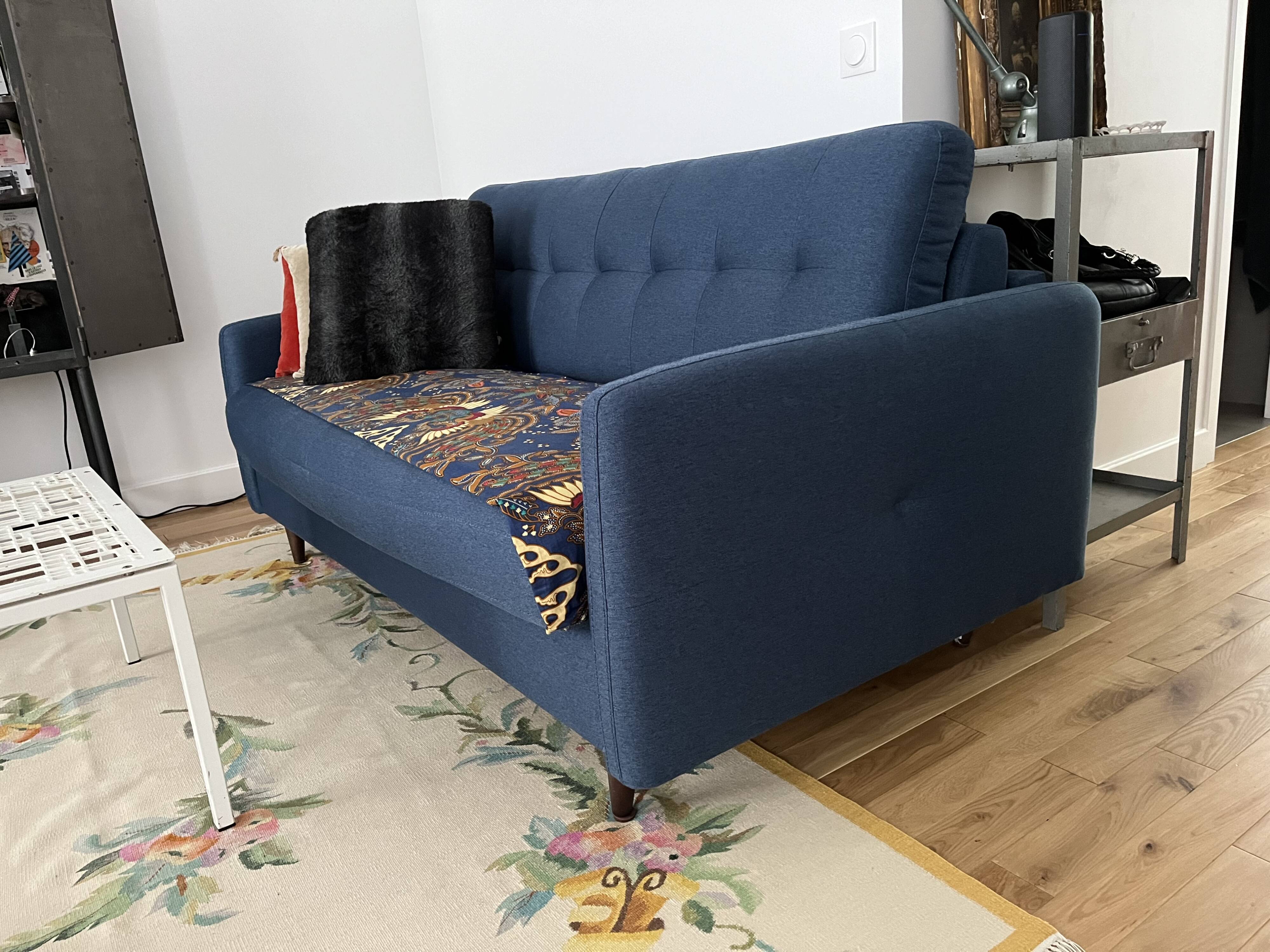 Convertible sofa for daily sleeping