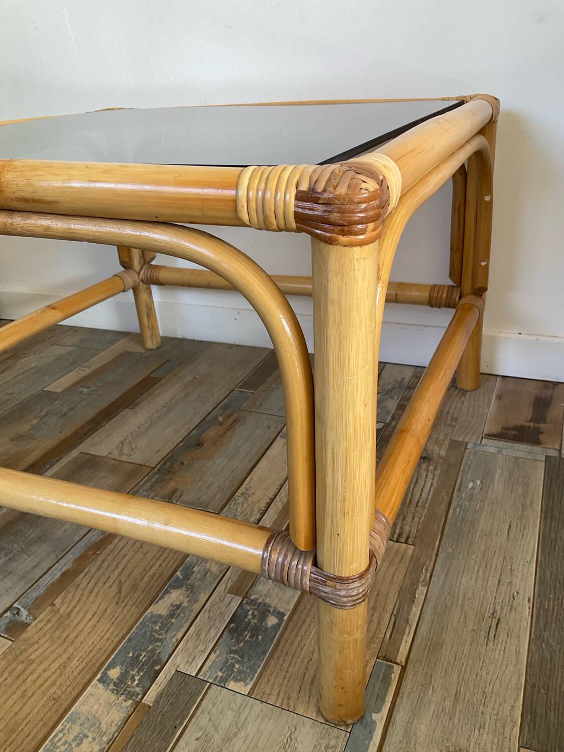 Tabb bo the vintage rattan and smoked glass bass