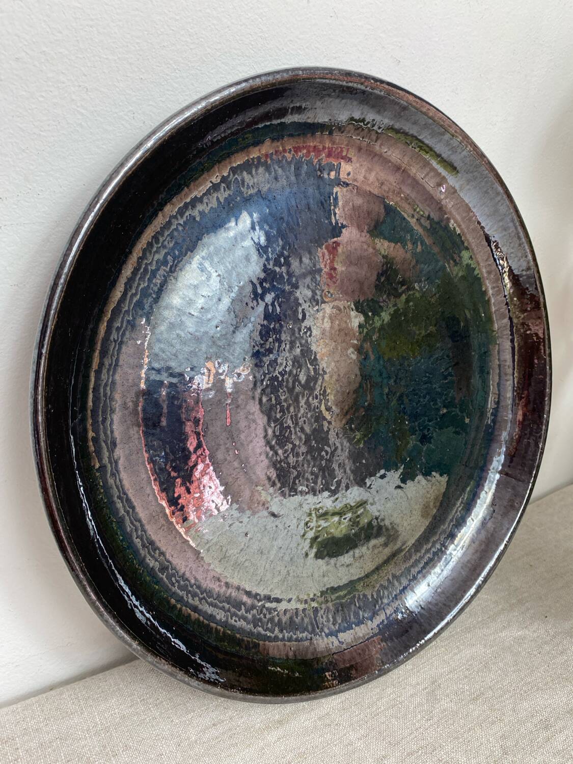 Round iridescent ceramic dish Vallauris