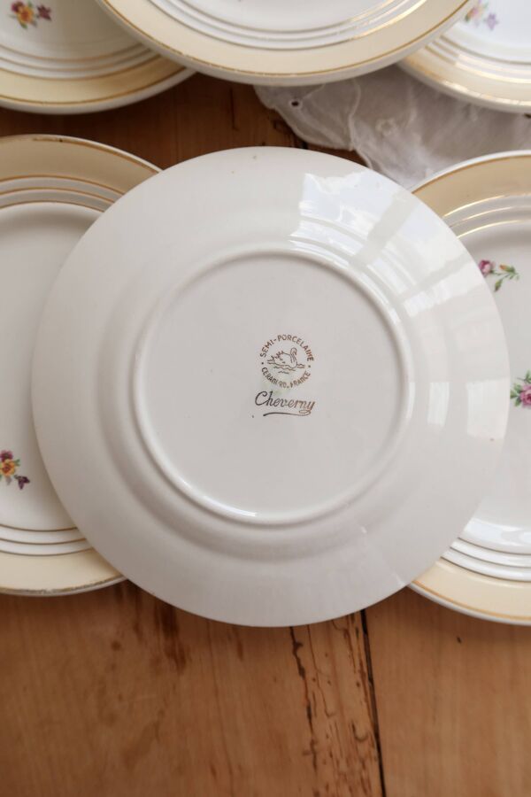 6 assiettes à dessert vintage Céranord « Cheverny » - Motif fleuri
