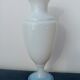 Vase en opaline signé Sèvres Paris