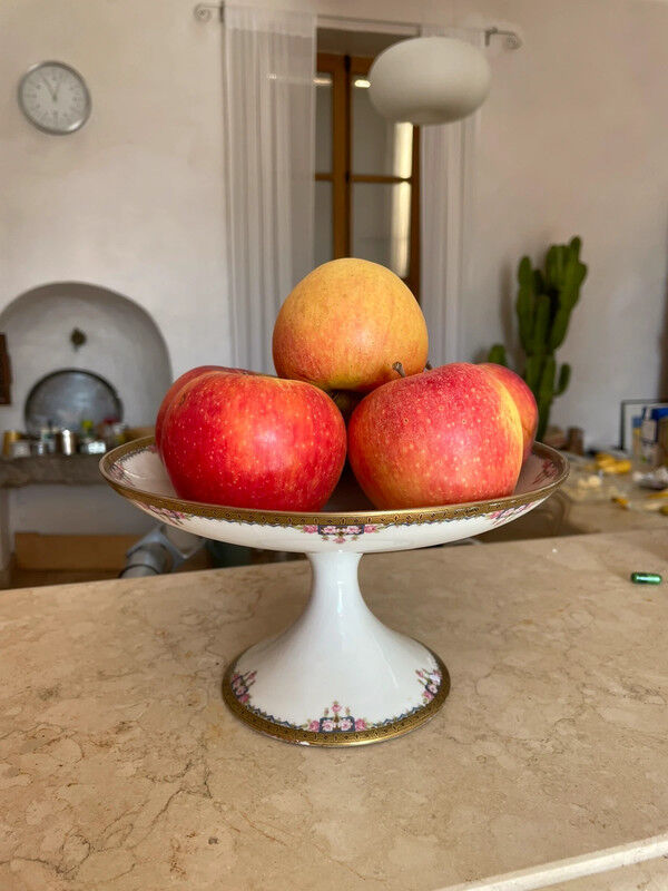 Porcelain fruit cup signed