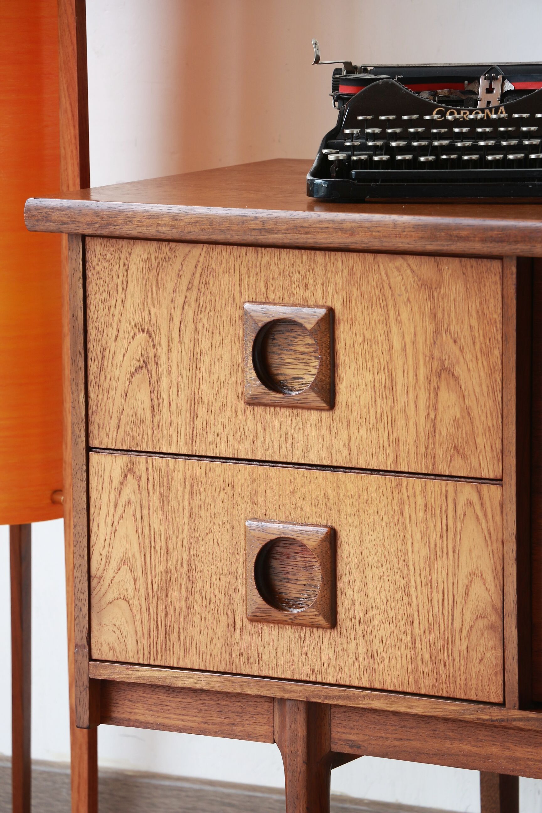 Enfilade - Bath Cabinet Makers - 60s