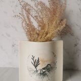 Porcelain design vase from Virebent
