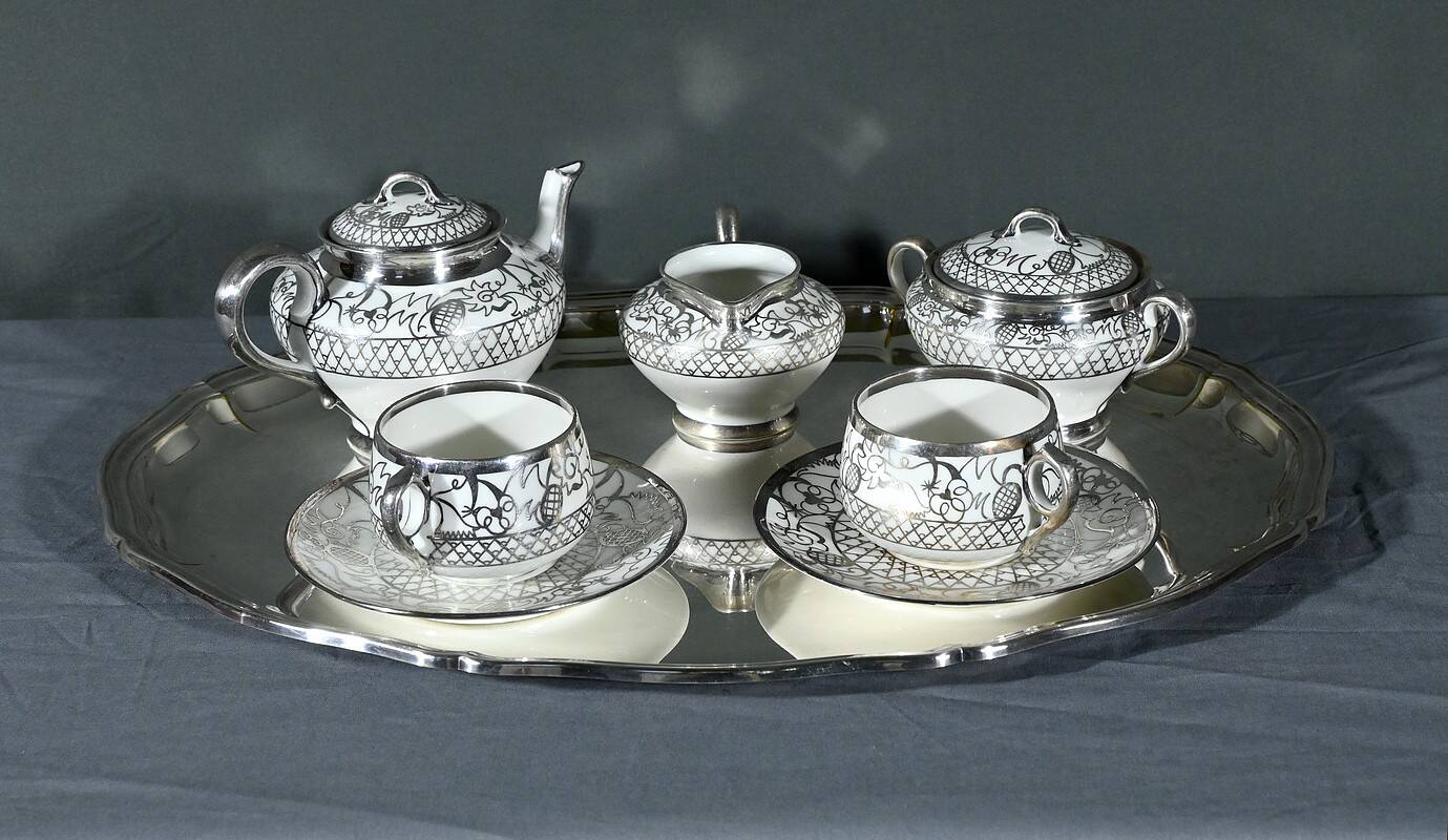 Limoges Porcelain Tea Set, “Saint Graal” Model – Early 20th Century