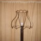 Lampadaire en rotin