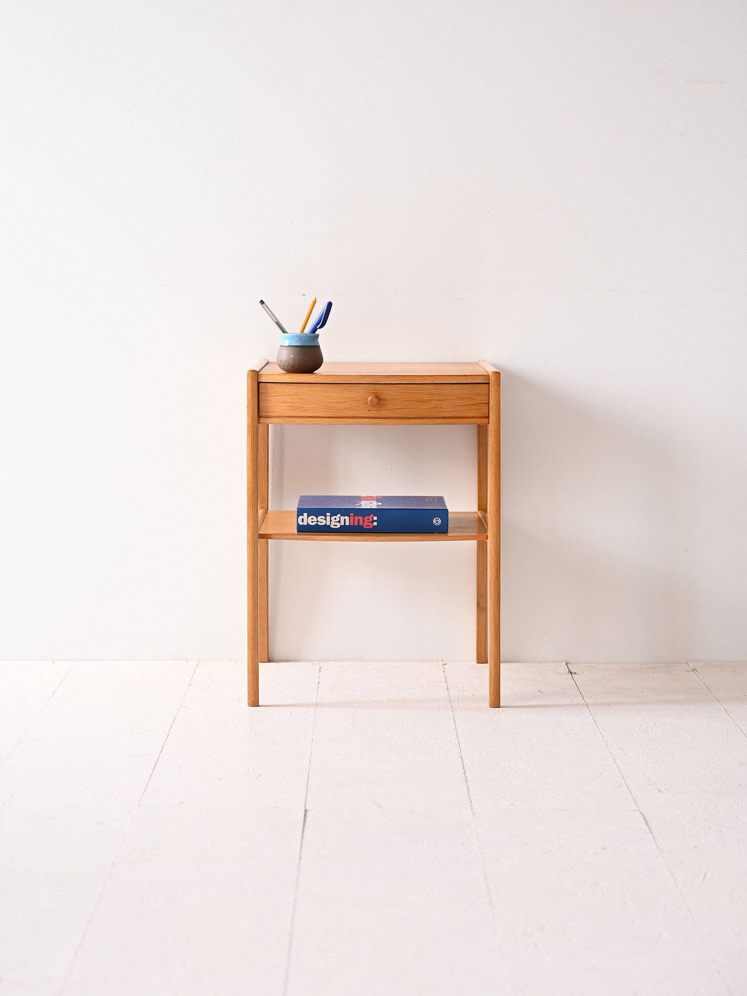 Table de chevet vintage en chêne