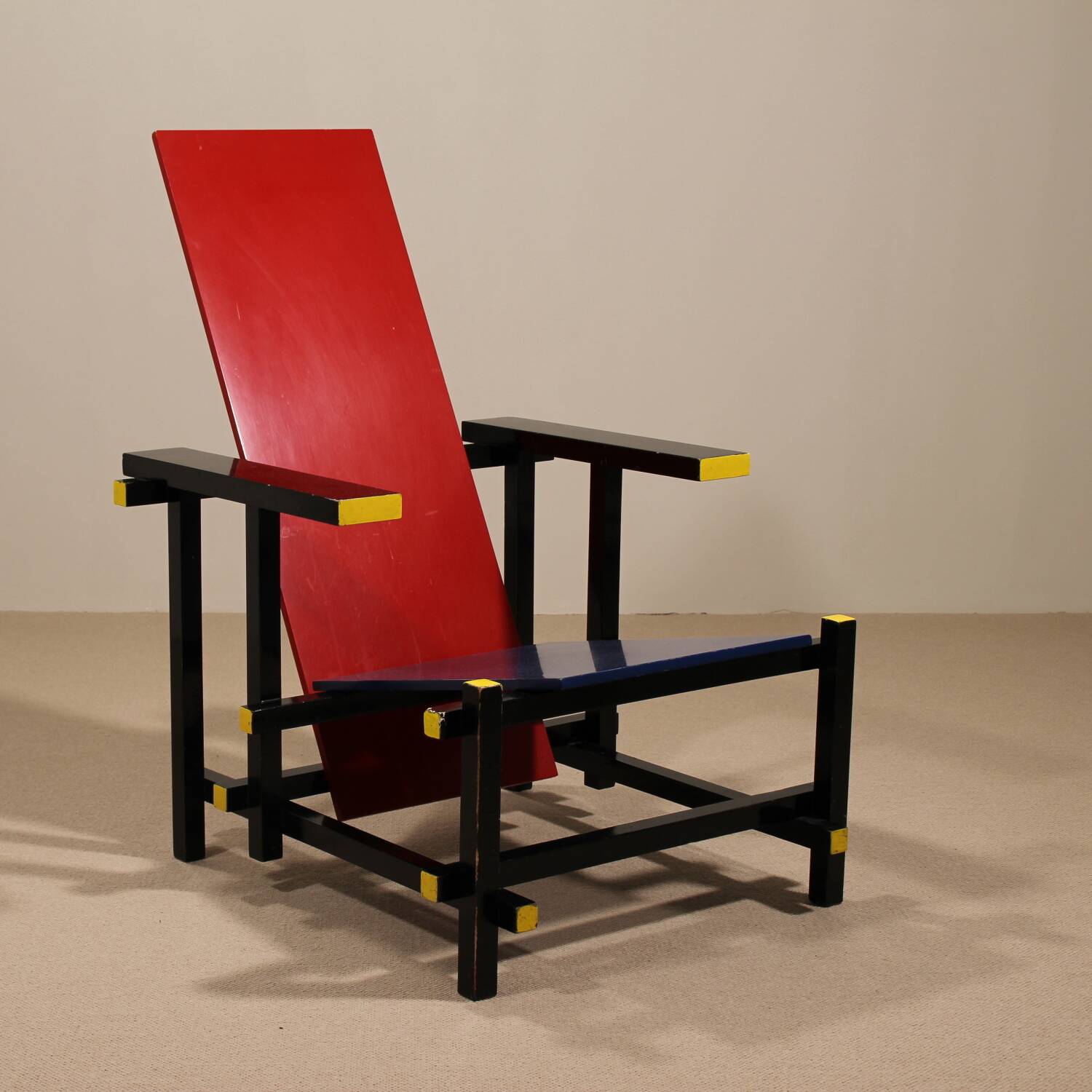 Early ‚Red and Blue‘ Chair by Gerrit Rietveld for Cassina | Italy 1970s