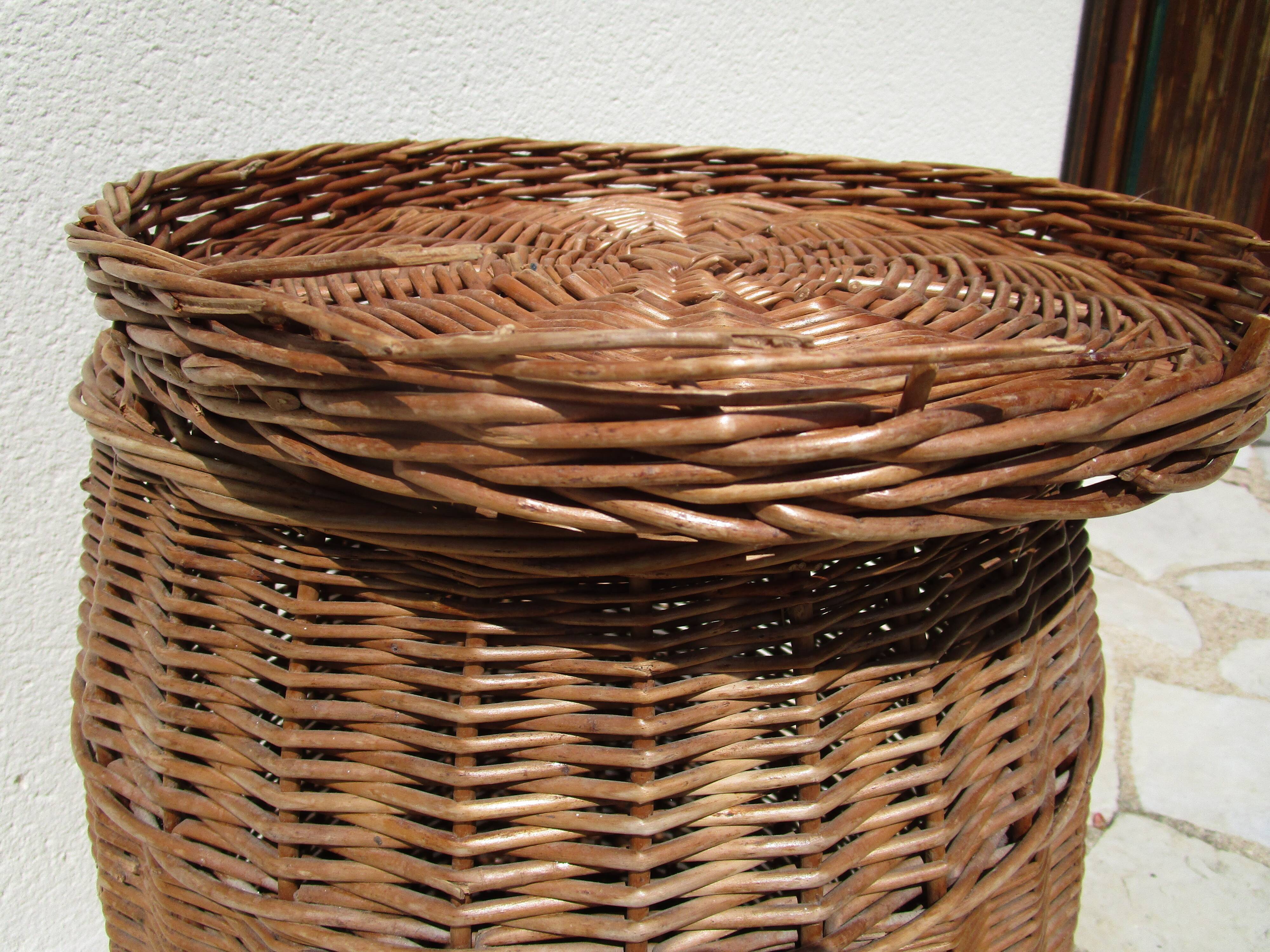 Panier à linge en osier