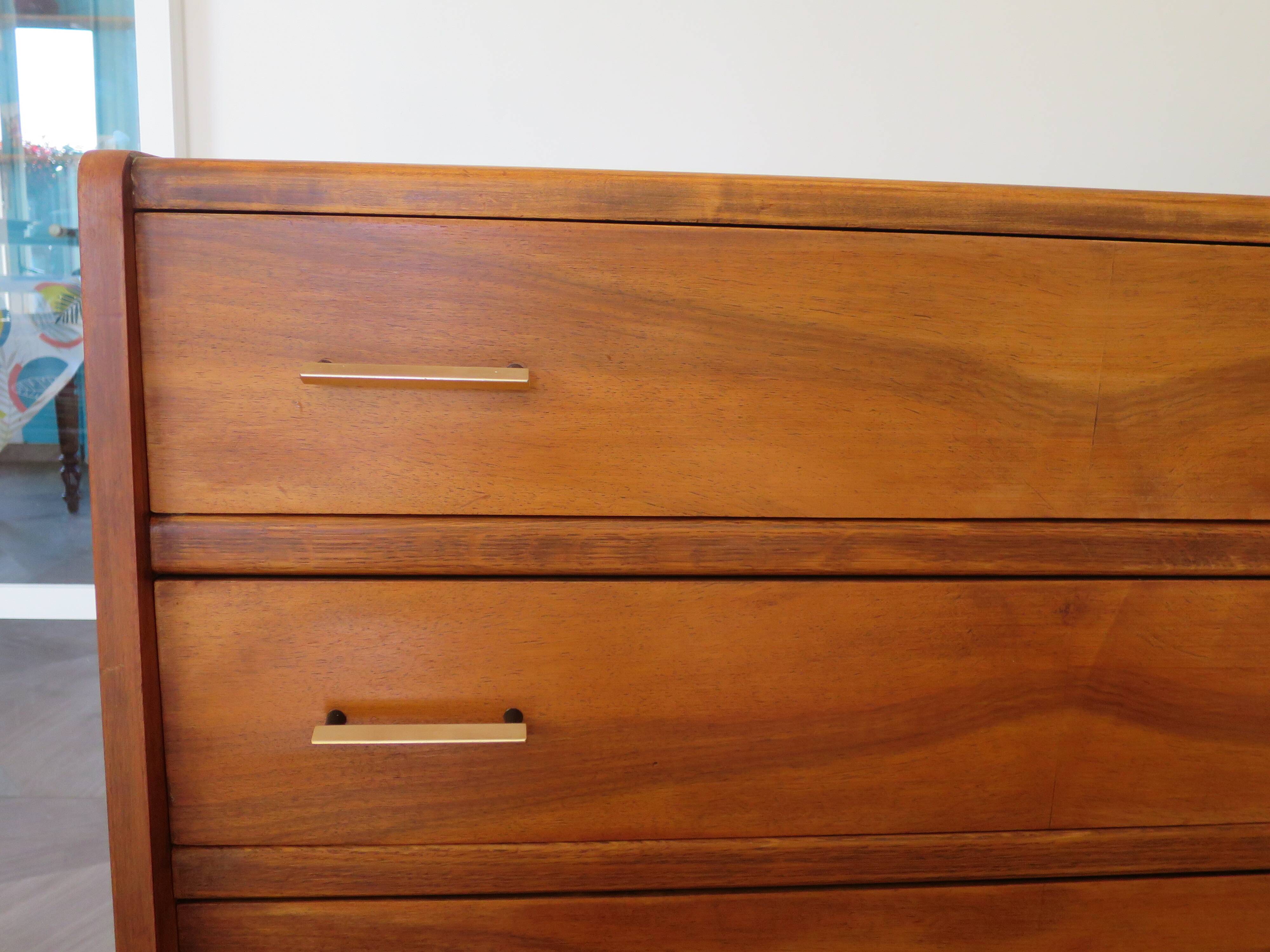 Cabinetmaker's chest of drawers - 4 drawers - golden oak - with oblique profile - compass feet - 1950